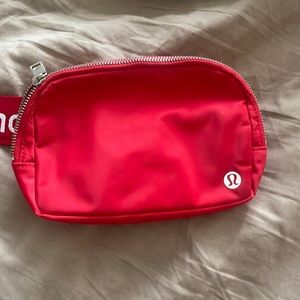 Lululemon everywhere belt bag. Fantastic condition brand new, never worn